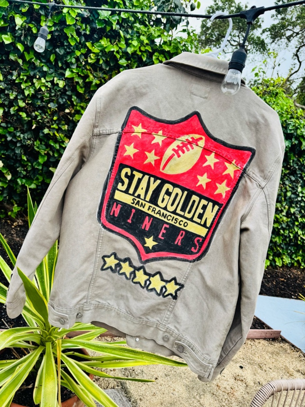 BR04 - “Stay Golden San Francisco Niners” Hand-Painted Jacket ❤️💛 - Picture 3 of 6